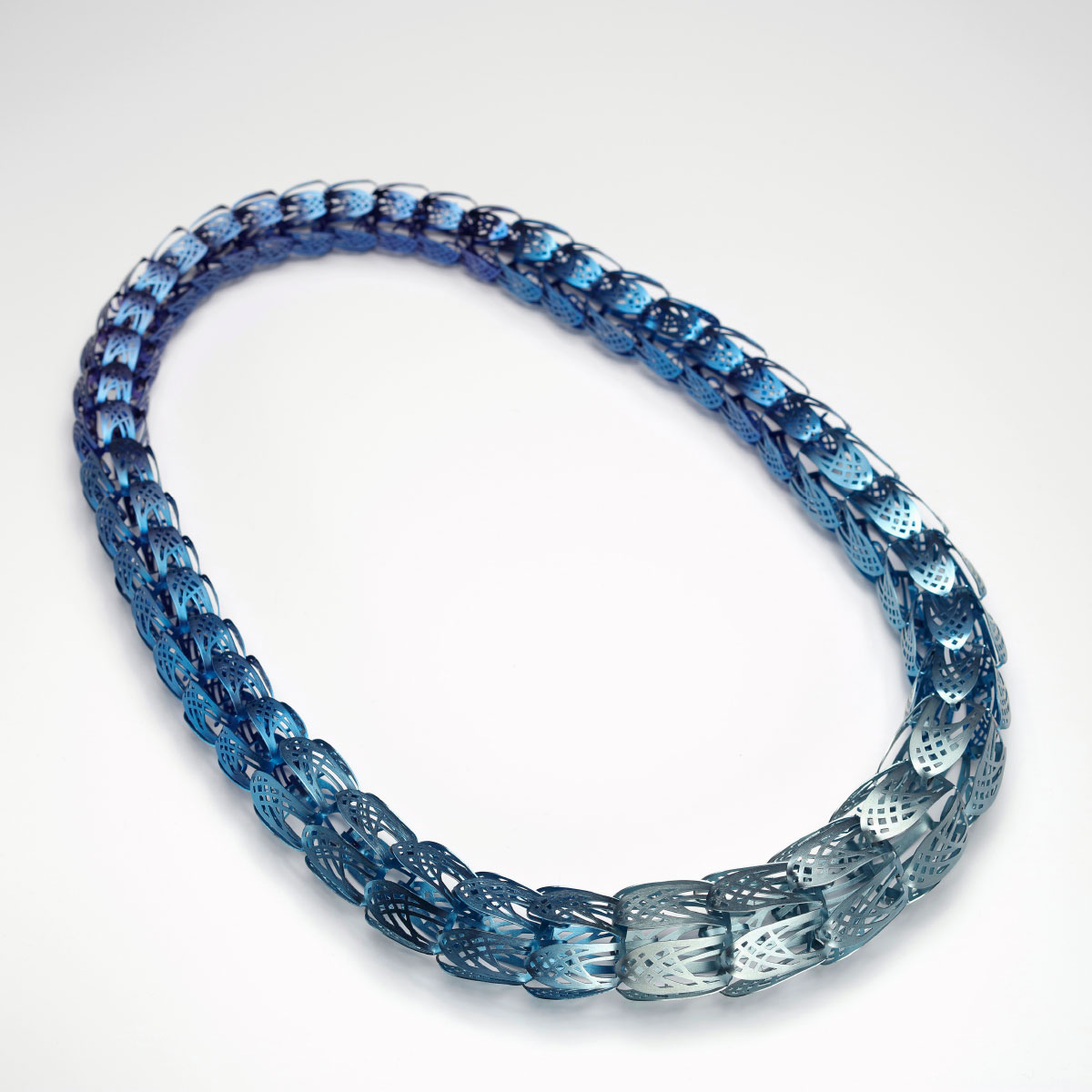 contemporary Necklace Cattedrali 01 anodised titanium Stefania Lucchetta Italiano Plurale artist