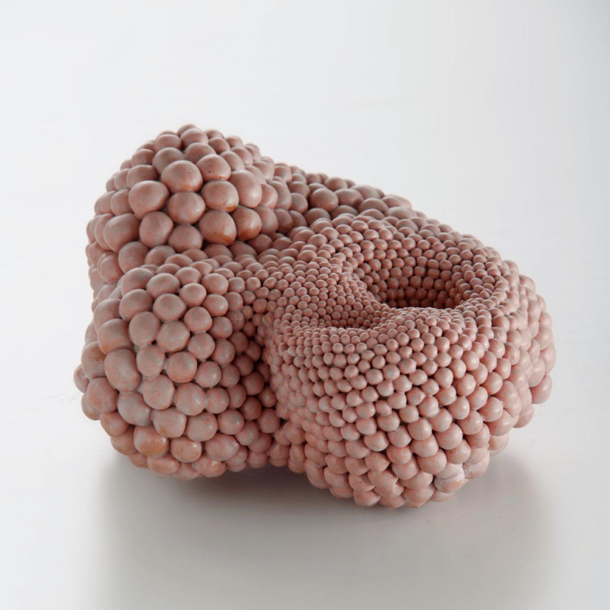 Sculpture Pink Cell stained stoneware Angelica Tulimiero Italiano Plurale artist