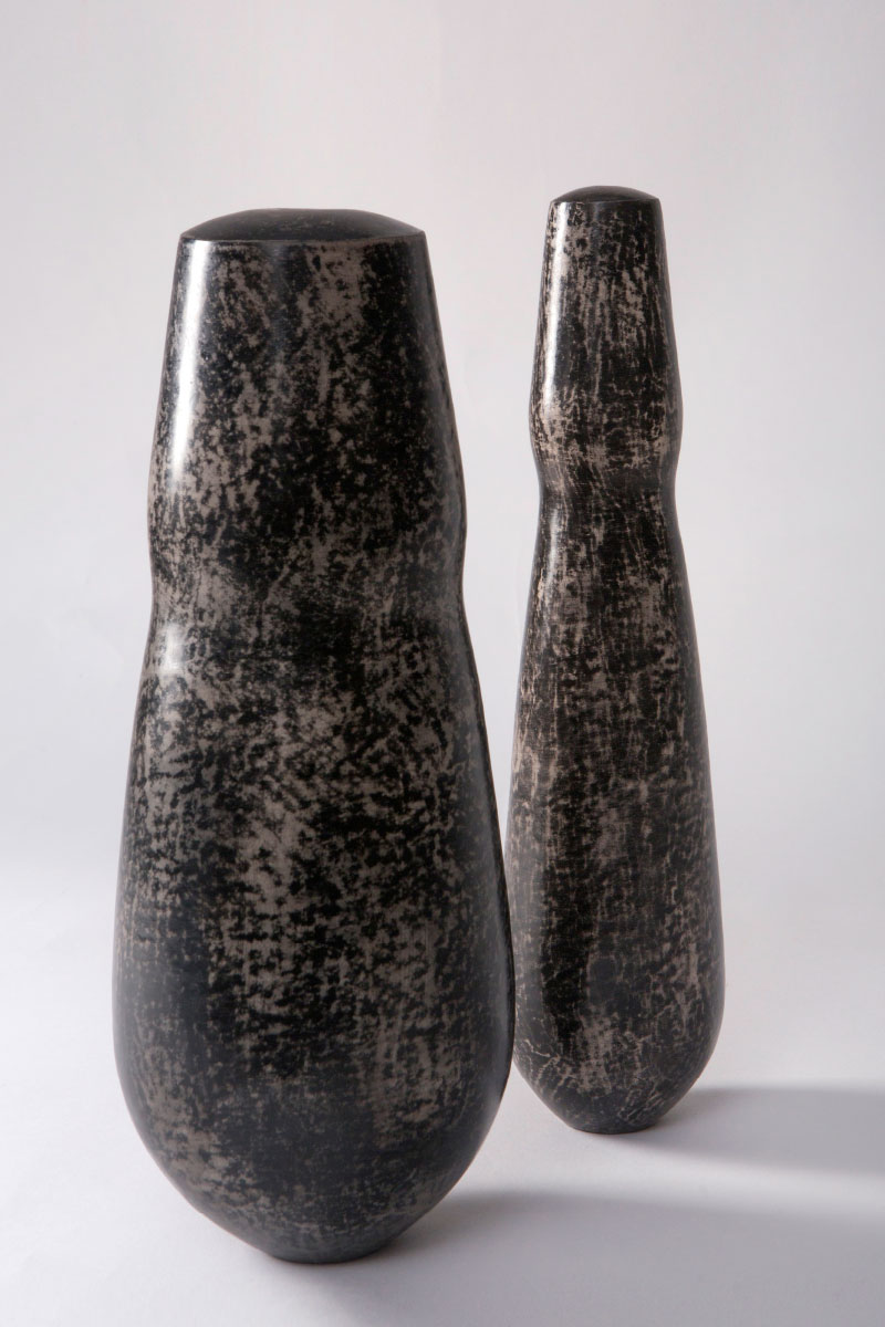 Lara De Sio Vessels diptyque monochrome white semirefractory clay