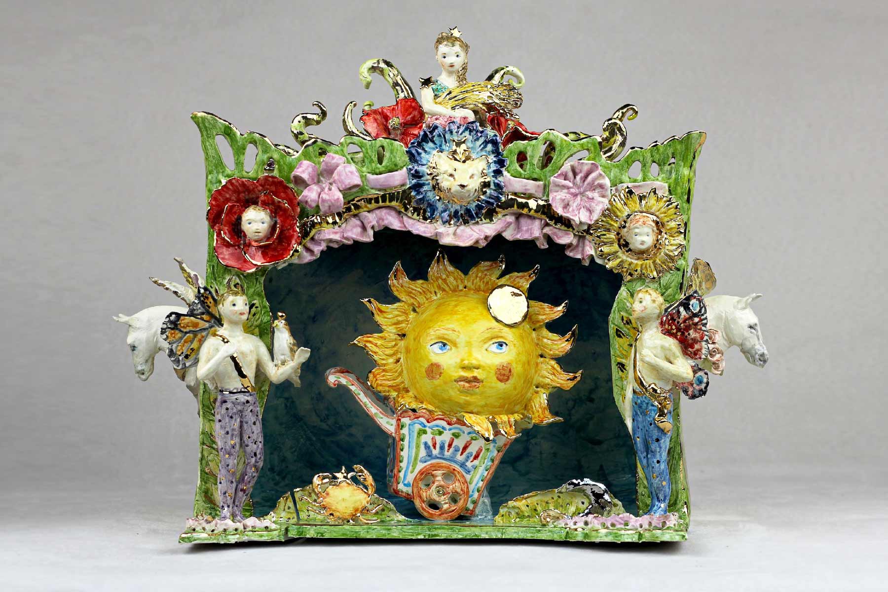 Cecilia Coppola sculpture sun theater stoneware gold Italiano Plurale