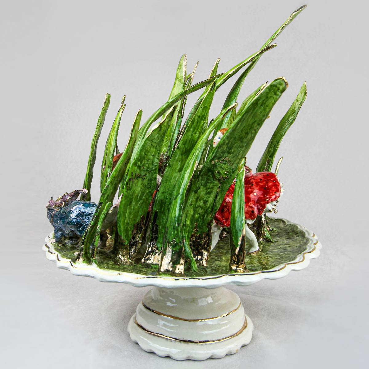 sculpture thumbellina stoneware gold Cecilia Coppola Italiano Plurale artist