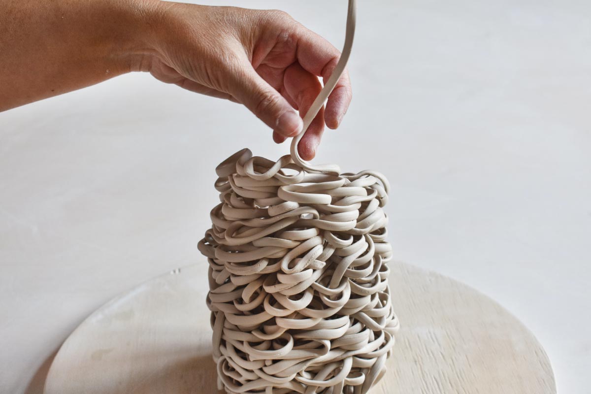 ceramic art handmade working details Livia Marasso contemporary artist Italiano Plurale
