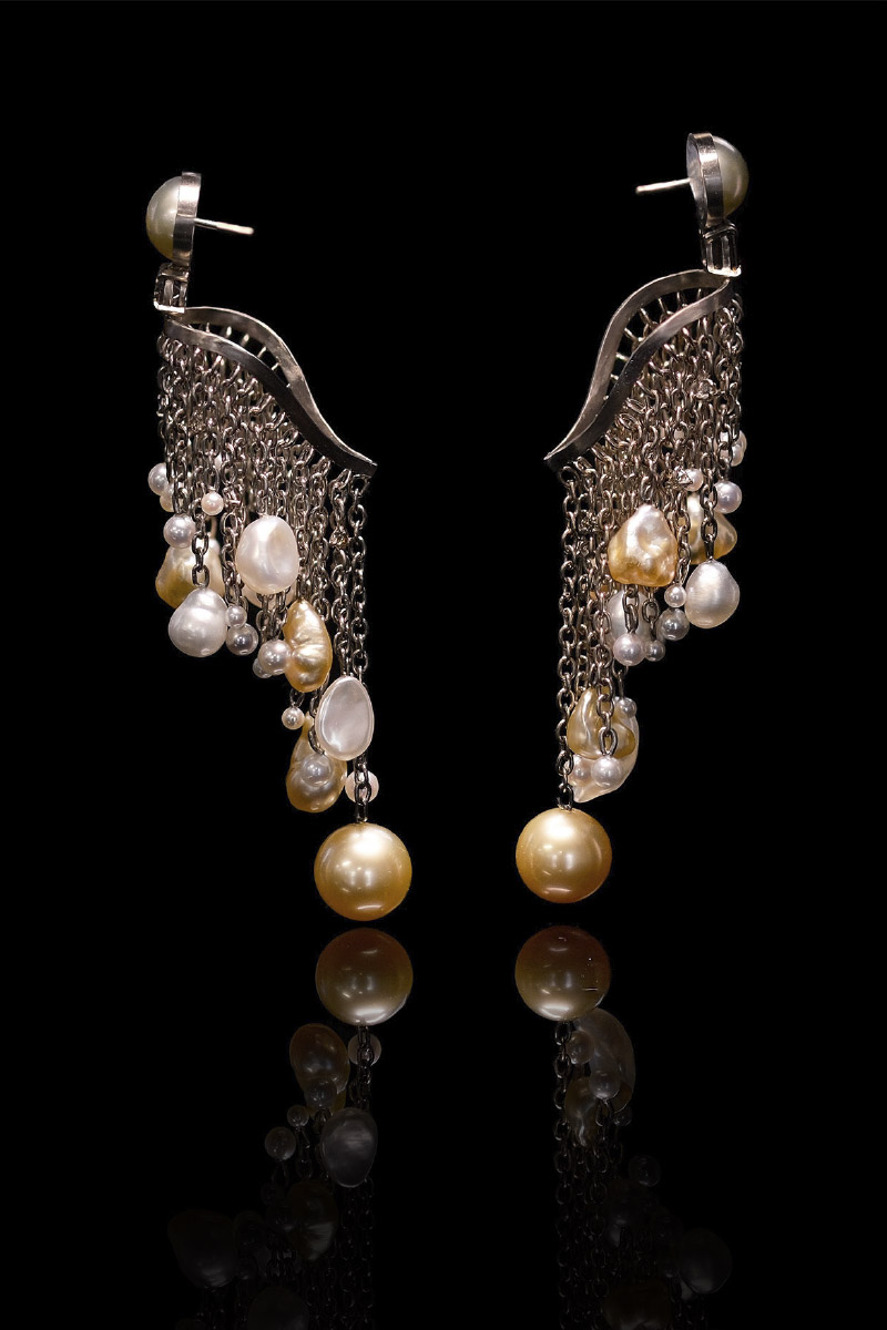 Joy Harvey Earrings Medusa 18K Fairmined white palladium gold Champagne Ocean Diamonds
